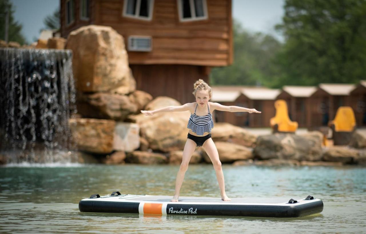 Natura Treescape Resort Wisconsin Dells Eksteriør billede