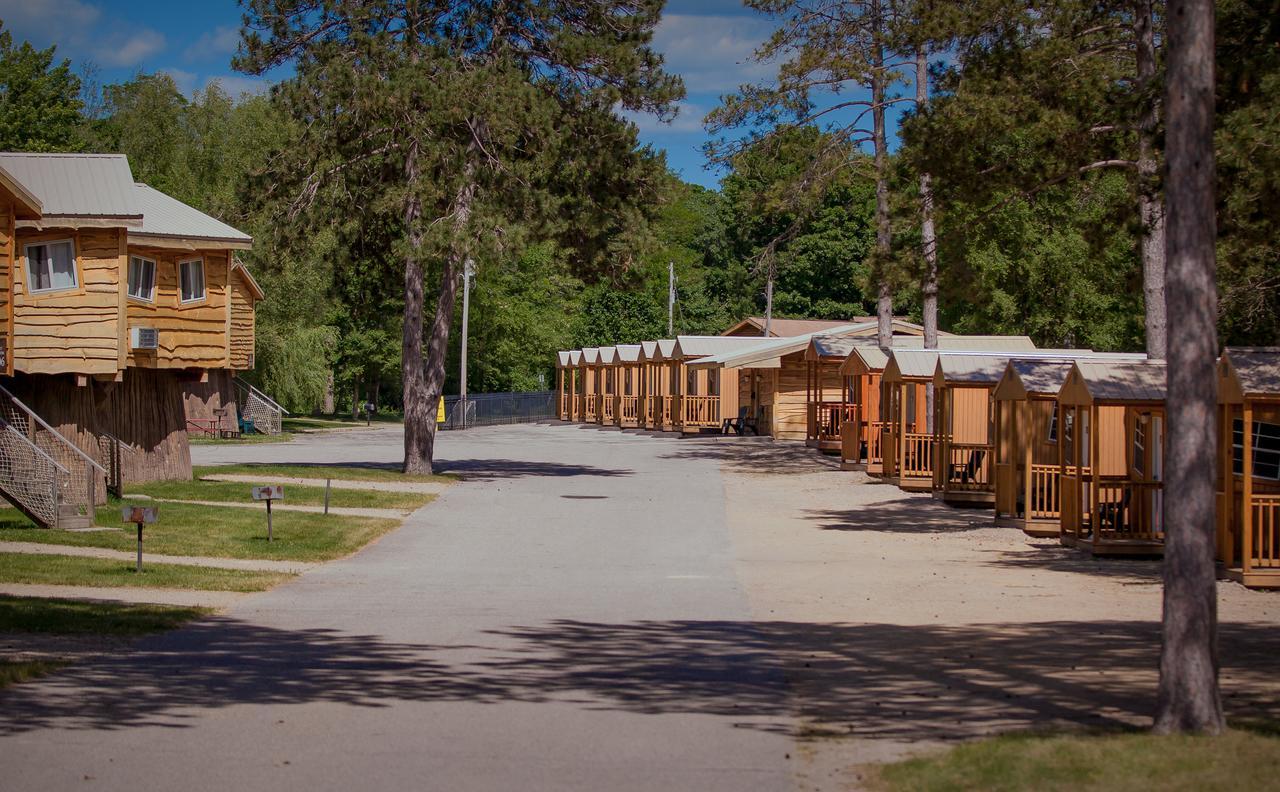 Natura Treescape Resort Wisconsin Dells Eksteriør billede